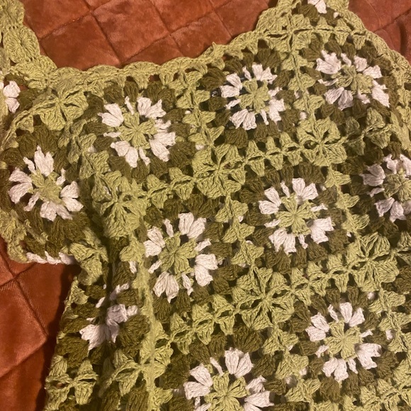 Vintage 90’s crochet knit tank top - Picture 2 of 5